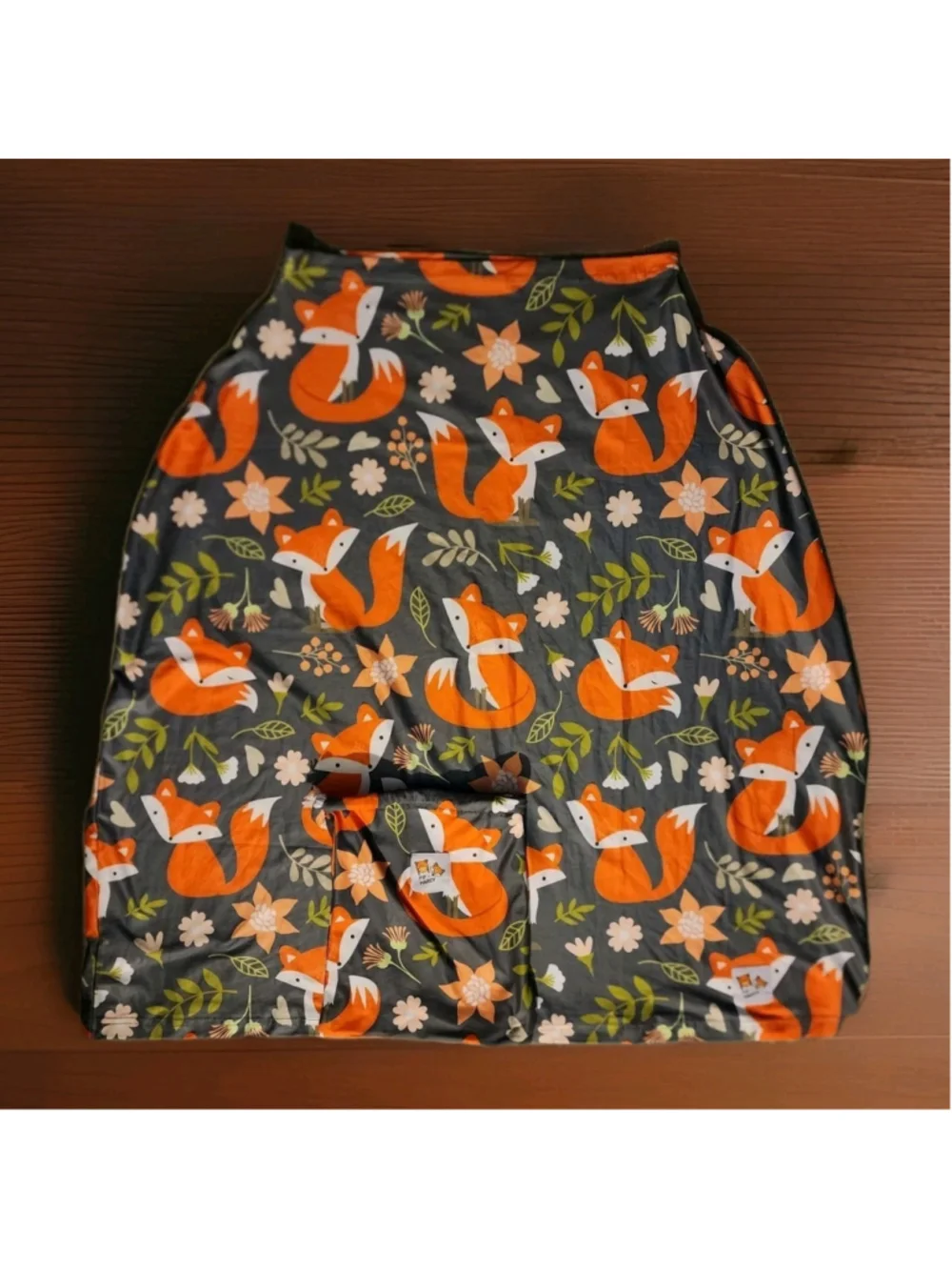 Pip + Hardy 5-in-1 Nursing Cover & Infant Car Seat Canopy - Forest Fox Theme